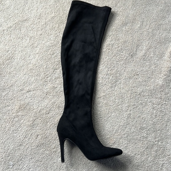 Suede knee high boots - Picture 3 of 4